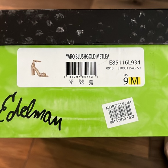 Sam Edelman BlushGold Metallic Ankle Strap Block Heels
Homecoming | Wedding - Picture 9 of 10